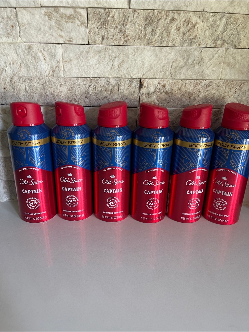 Brand new! $48 Six Old Spice for Men
Aluminum-Free Body Spray Free Captain Scent